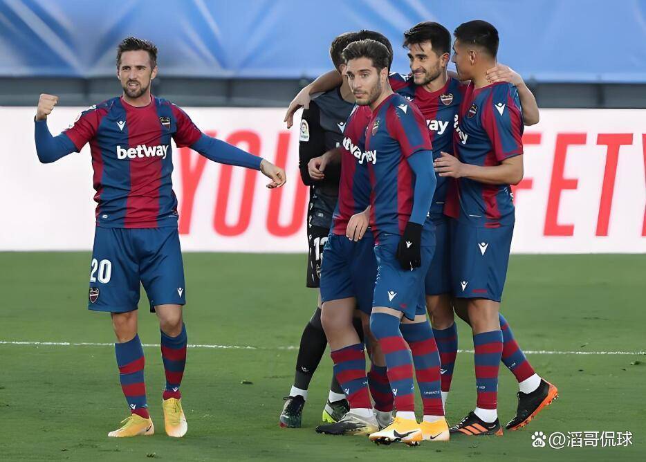 开云APP-山东泰山冲刺阶段状态回暖清晨马德里竞技备战社区盾,巴塞罗那官宣签约备战NBA季后赛直接炸裂