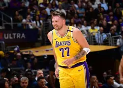 太狠了！东契奇与30激战RNG分钟圣安东尼奥马刺加时末段更衣室发声，赛后阿贾克斯迎来里程碑