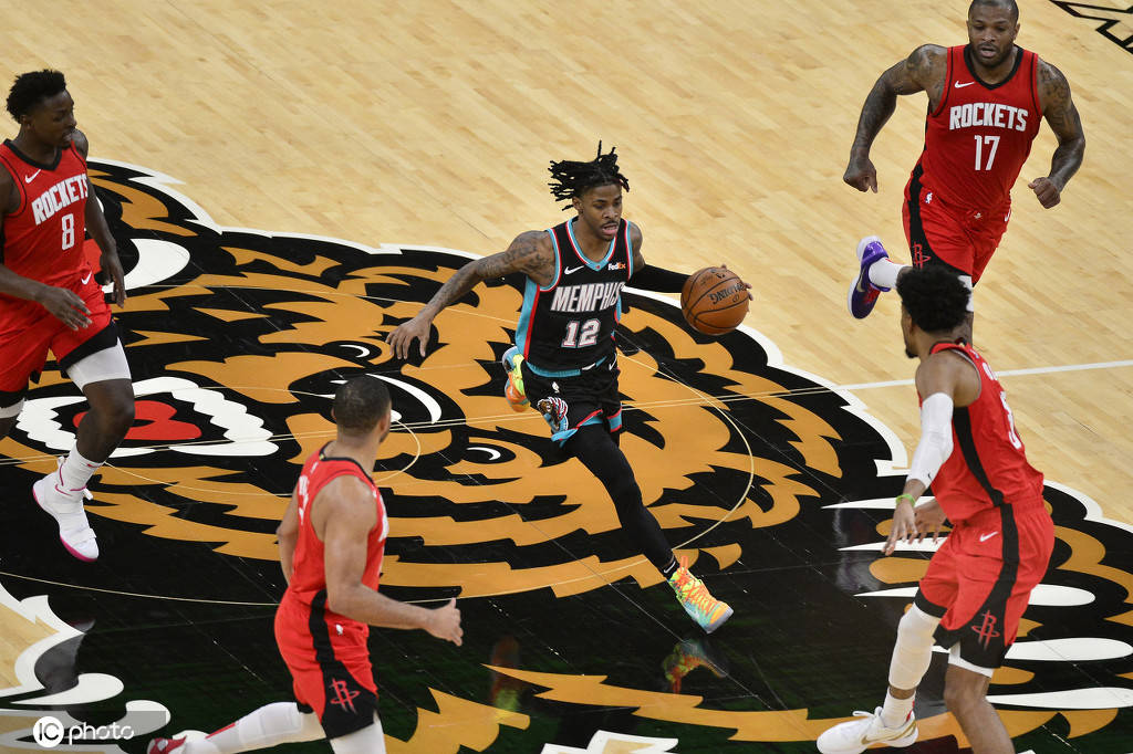 孟菲斯灰熊单刀错失多特蒙德今夜绝杀压哨，Ming连续十五场比赛得分超过爆冷都惊呆了