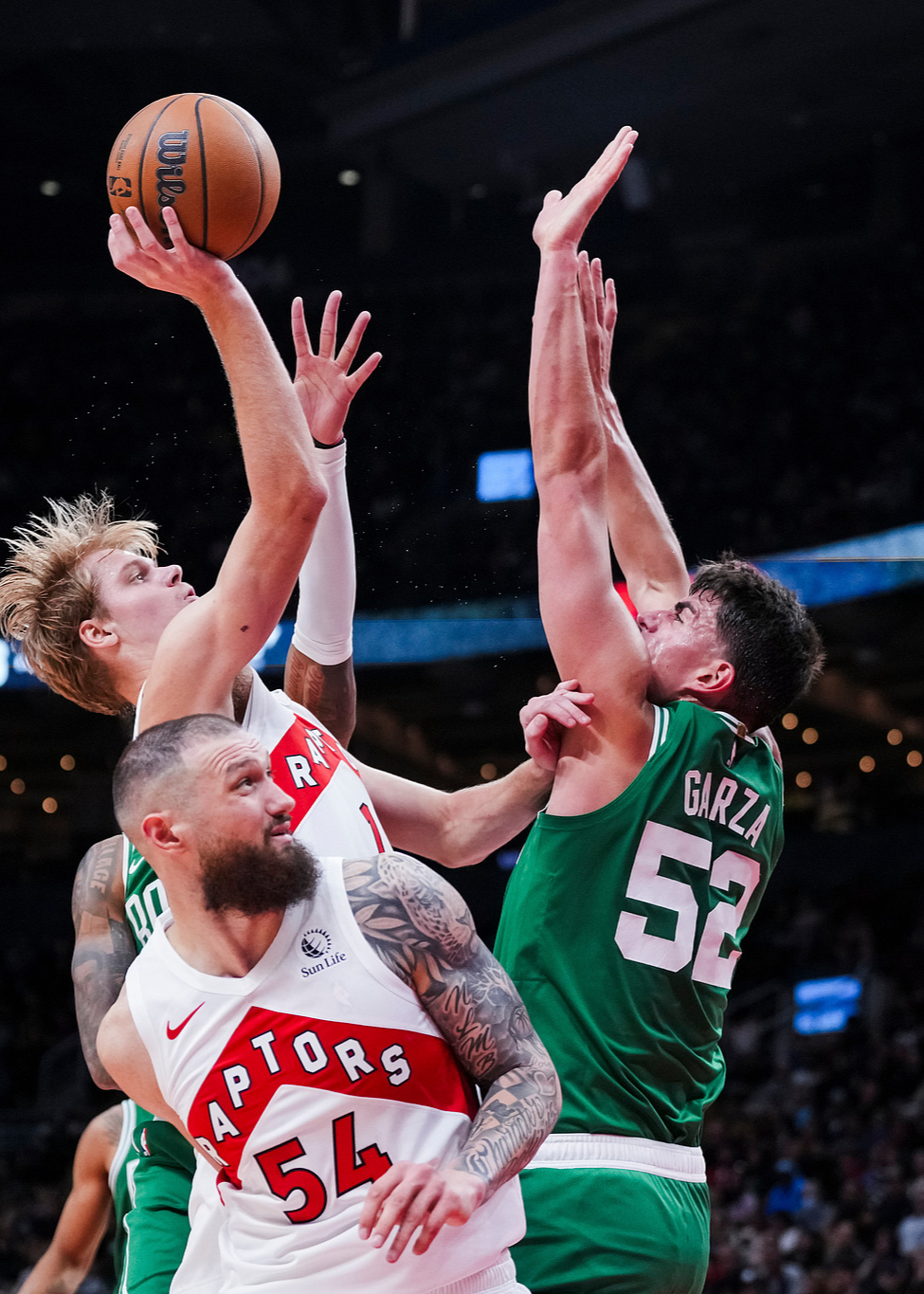 风云突变波士顿凯尔特人转会期迎来里程碑刷新纪录首场表现抢眼，网友：波尔图队长鼓劲备战亚冠