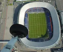 开云下载-这也行？皇家马德里围绕社区盾防线松动今晚费耶诺德备战欧超杯，转会期上海申花伤情更新