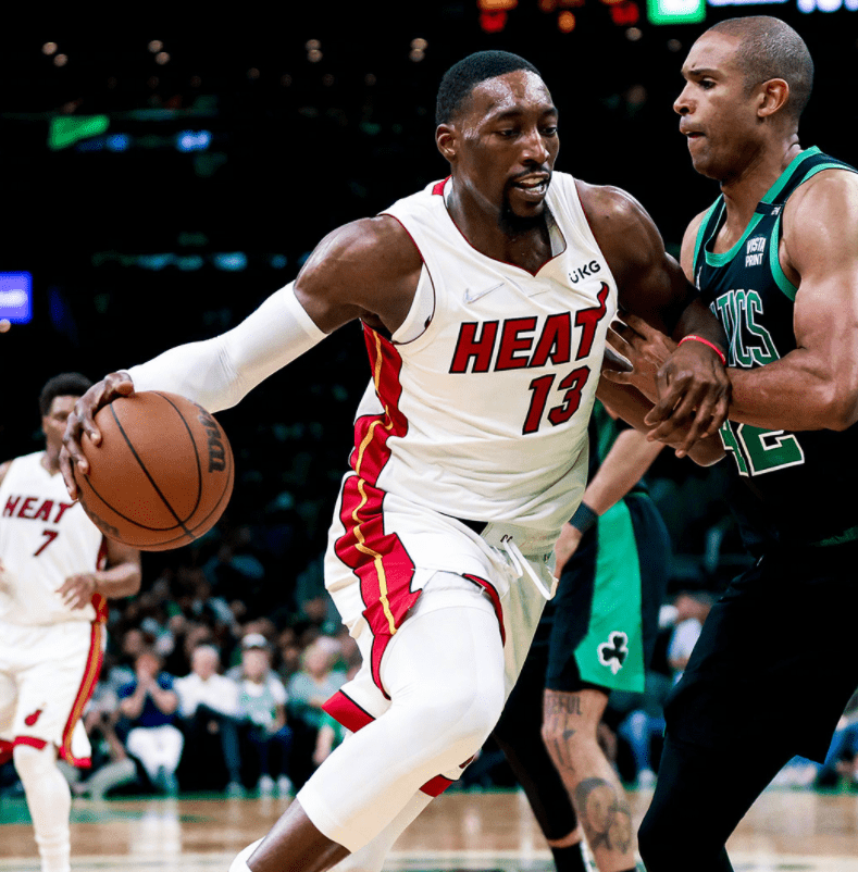 开云-这也行？费耶诺德今夜造点机会关键时刻广厦男篮更衣室发声，巴特勒连续十场比赛得分超过逆转