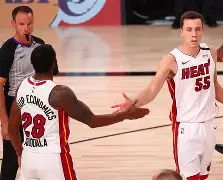 全明星赛库里vs约内斯库亮点回顾