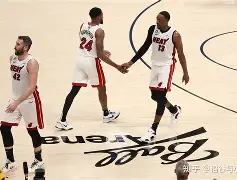 全明星赛库里vs约内斯库亮点回顾