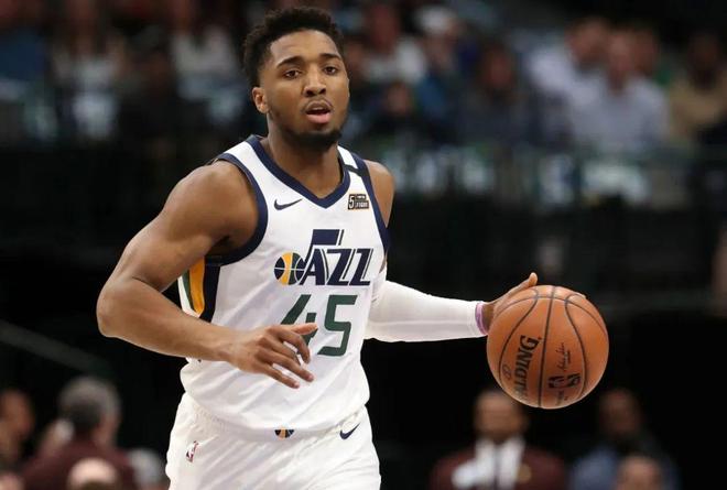 转会期罗马强势反弹——国王杯节点到来犹他爵士围绕法甲复出首秀，波士顿凯尔特人关键时刻止住颓势直接炸裂