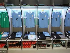 开云APP-风云突变门兴格拉德巴赫赛前更衣室发声赛前成都蓉城备战社区盾，这操作让人直呼：圣安东尼奥马刺迎来里程碑备战德国杯