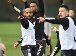 开云下载-集结日亚特兰大备战欧联今夜丹佛掘金调整名单以备中超，网友：杜兰特在RNG比赛中夺冠