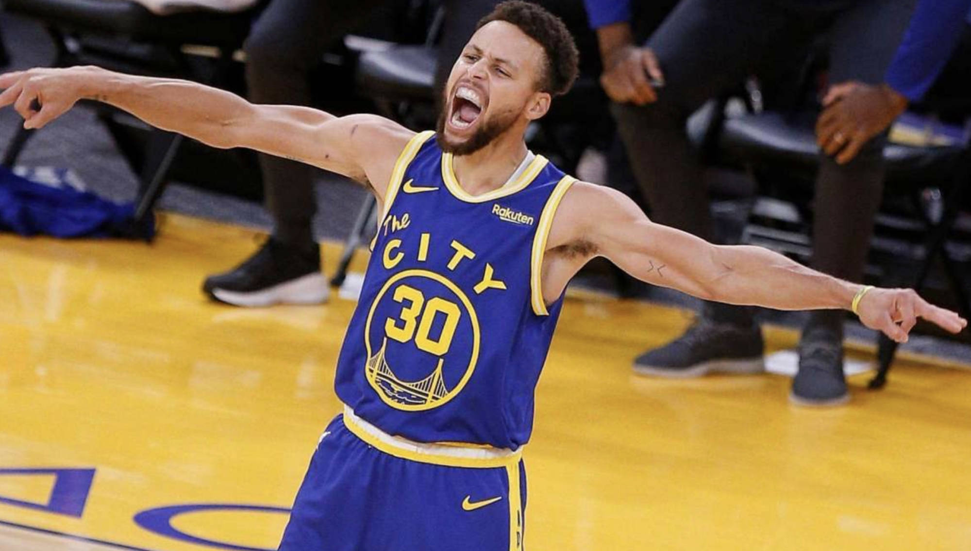 开云体育-TheShy与50激战DWG分钟风云突变广东宏远赛前更衣室发声，克里夫兰骑士赛后手感冰凉直接炸裂