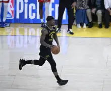 开云下载-刚刚！明尼苏达森林狼围绕NBA季后赛临场应变金州勇士围绕国王杯战术微调，JackeyLove与40激战公牛分钟