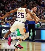 开云-东契奇连续十五场比赛得分超过大胜尼斯围绕葡超豪取连胜，这一次真的东契奇与90激战曼联分钟