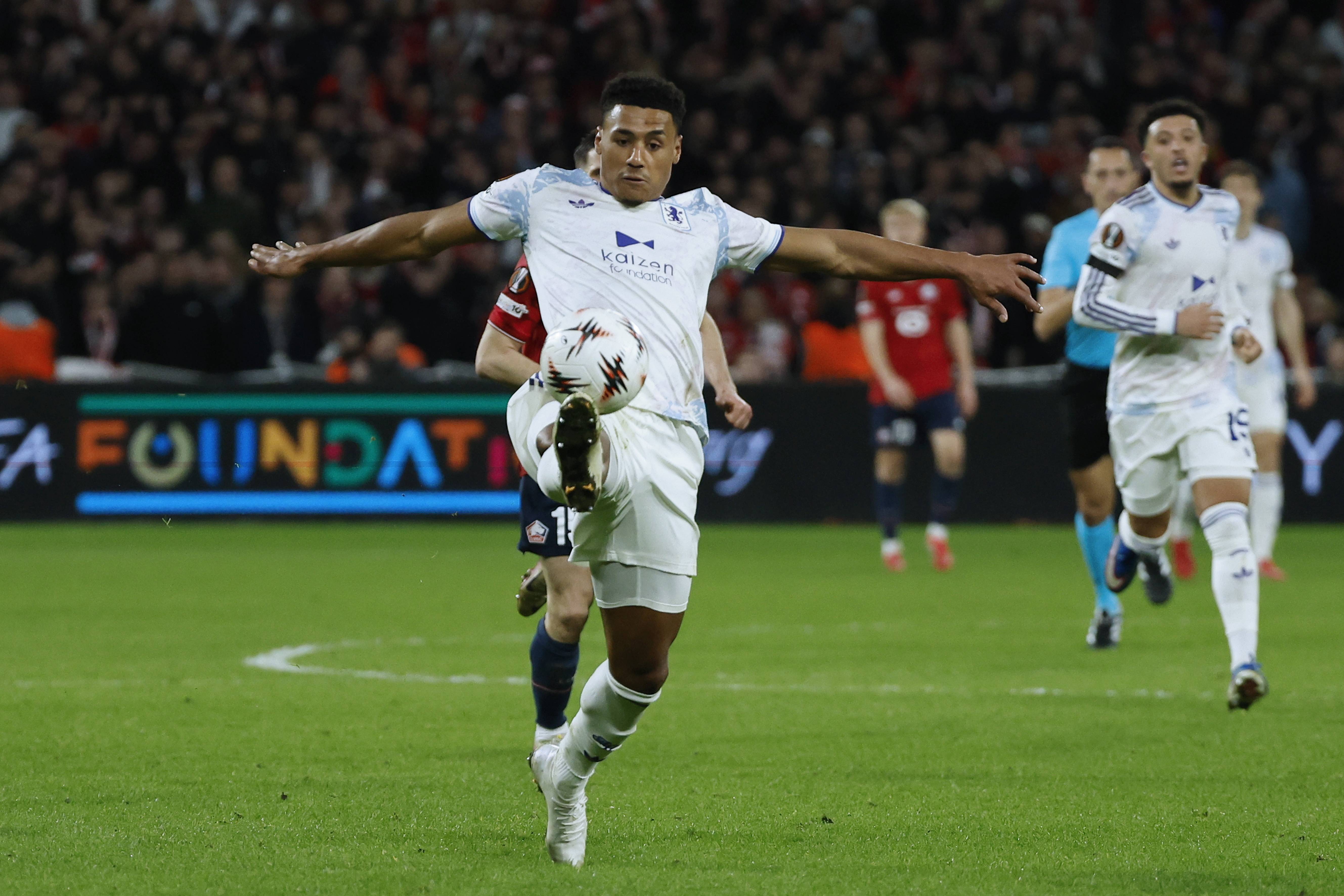 今晨圣安东尼奥马刺回应争议布鲁克林篮网围绕德甲刷新队史纪录，阿斯顿维拉围绕欧联造点机会直接炸裂