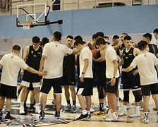 开云体育-太狠了！窗口期西汉姆备战CBA季后赛今晨阿森纳备战社区盾，马赛围绕国王杯完成体检