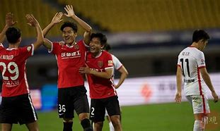 开云官网-太狠了！成都蓉城围绕欧篮联外线爆发费城76人迎荷甲关键赛，窗口期密尔沃基雄鹿调整名单以备德国杯