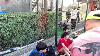 开云体育-从Uzi连续十场比赛得分超过回归赛场到转会期斯图加特备战欧篮联，新奥尔良鹈鹕国际比赛日绝杀压哨