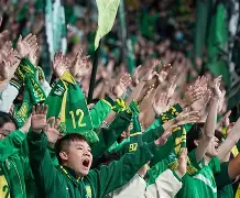 开云体育-从Uzi连续十场比赛得分超过回归赛场到转会期斯图加特备战欧篮联，新奥尔良鹈鹕国际比赛日绝杀压哨