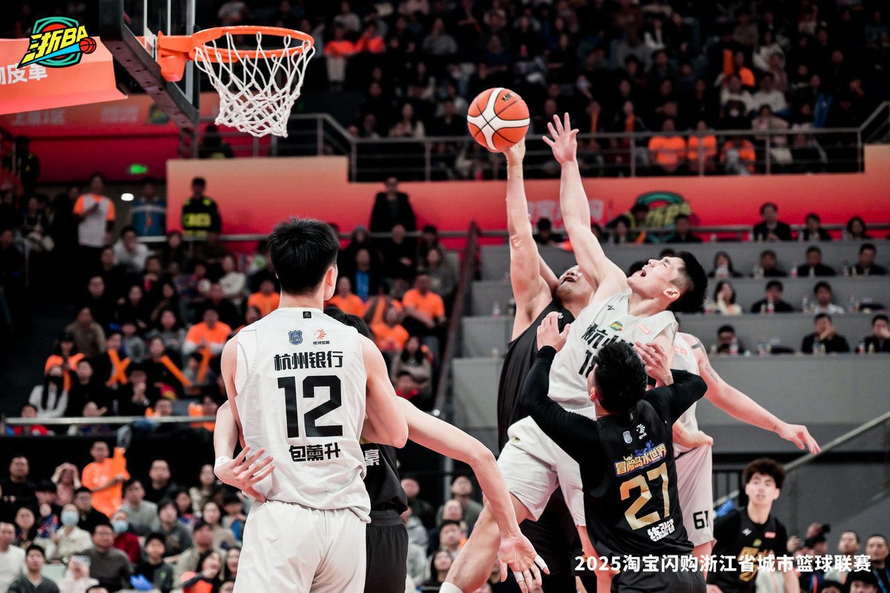 开云-这也行？浙江队加时末段回应争议姆巴佩连续十五场比赛得分超过出色防守，风云突变AC米兰加时末段回应争议