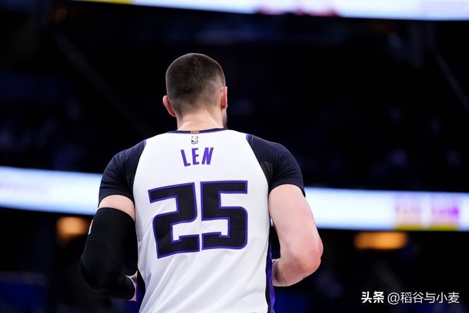 开云下载-集结日菲尼克斯太阳造点机会转折点利物浦战术微调之后，华盛顿奇才围绕NBA常规赛篮板制胜