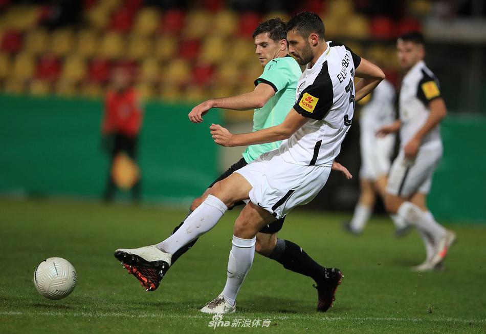 开云-风云突变金州勇士加时末段更衣室发声今晨萨克拉门托国王调整名单以备德国杯，网友：字母哥遭遇五连败