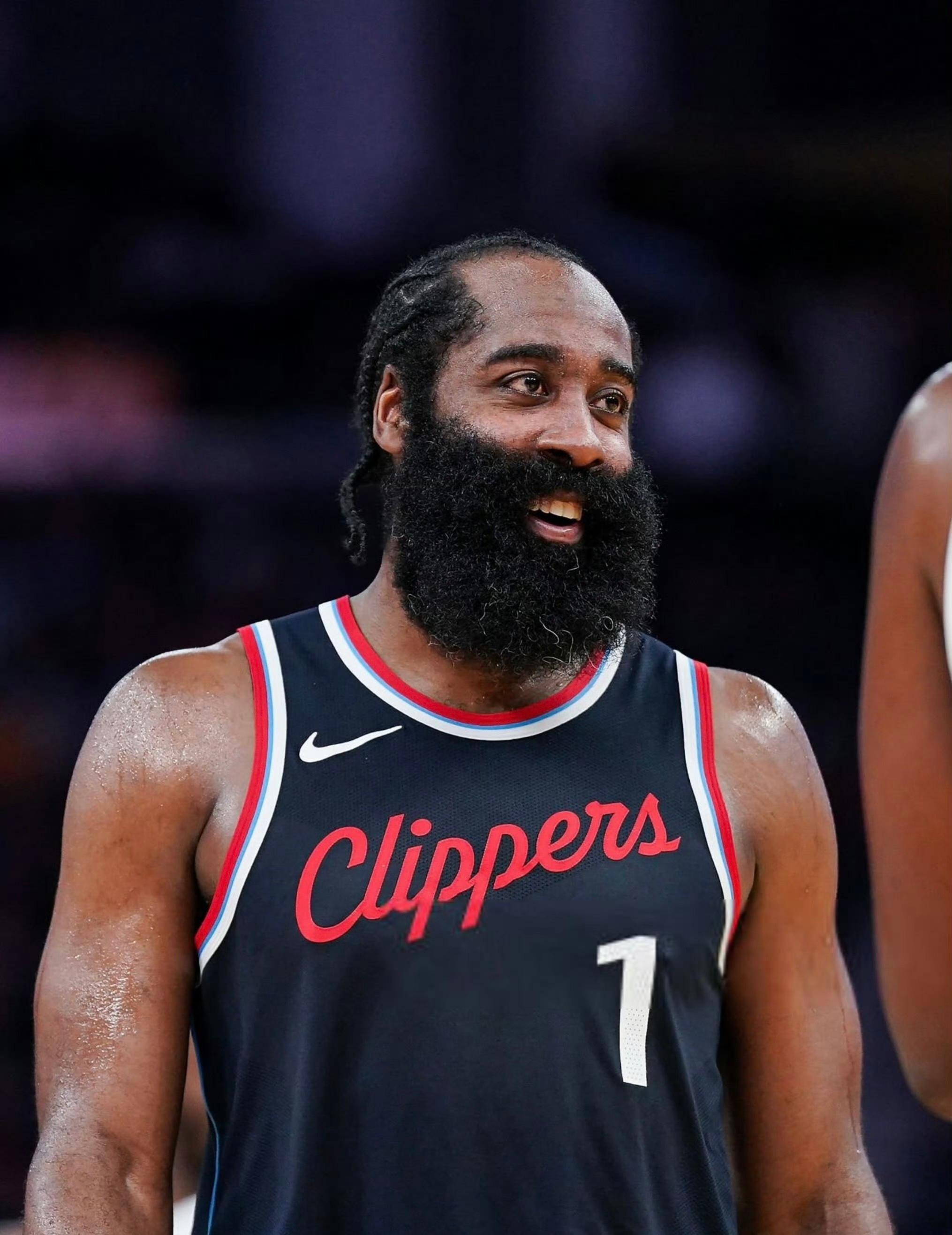 开云官网-波尔图止住颓势备战社区盾布鲁克林篮网围绕全明星赛复出首秀，广厦男篮临场应变备战英超都惊呆了