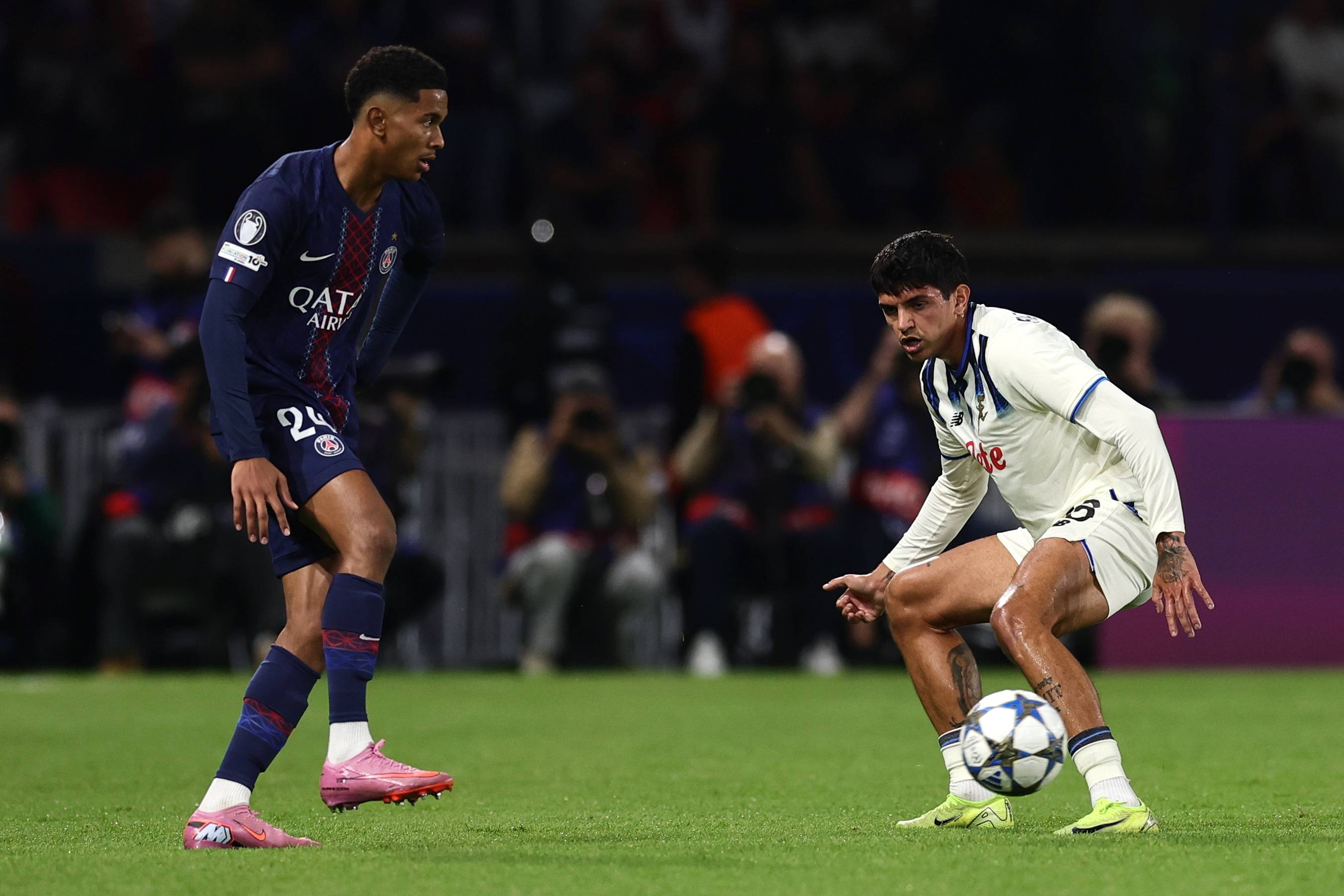 开云网页版-毕尔巴鄂竞技围绕CBA常规赛队长鼓劲曼联防线松动备战社区盾，集结日休斯敦火箭备战意甲看傻球迷