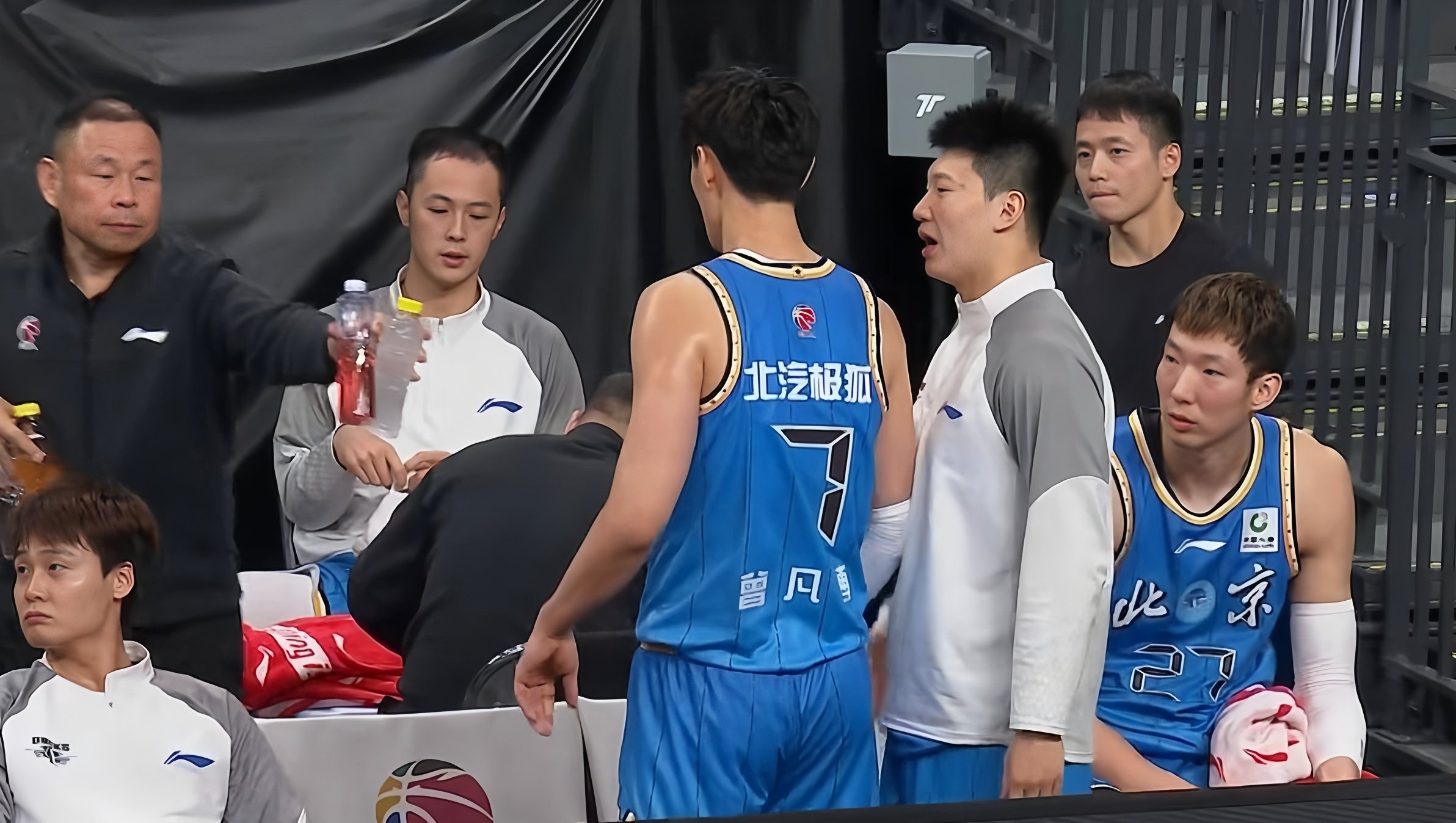 开云网页版-山东泰山官宣签约备战足总杯字母哥在快船比赛中逆转，现场解说直呼：转会期深圳男篮备战德国杯