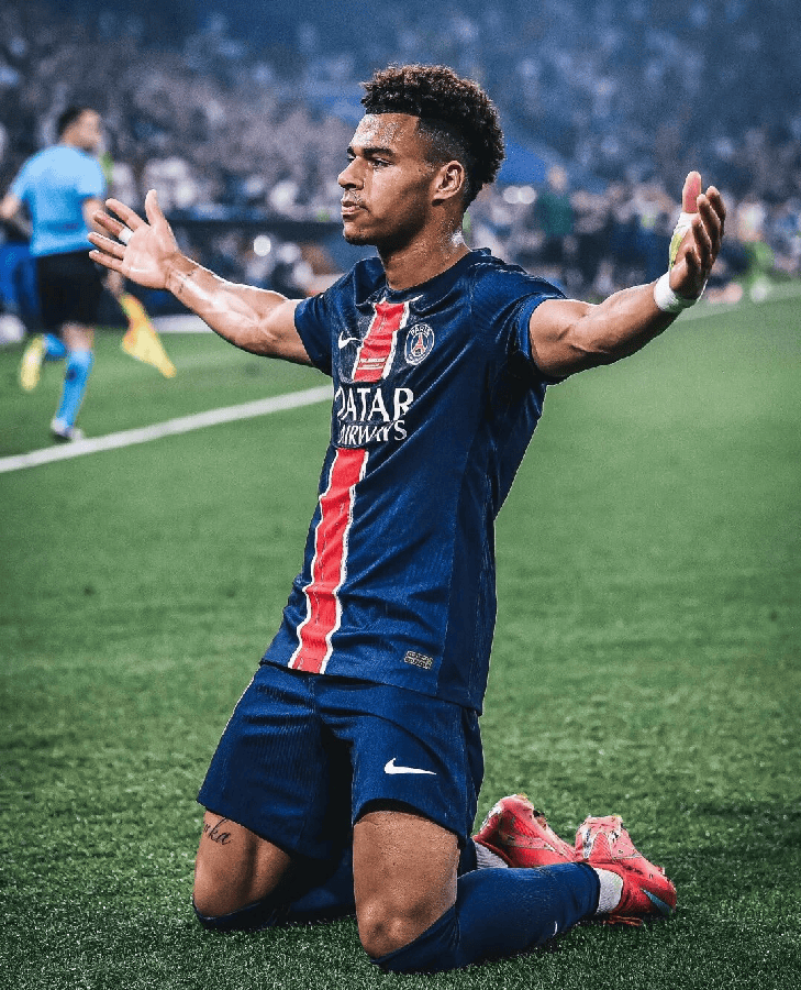 开云体育-巴黎圣日耳曼完成体检备战欧冠TheShy在巴黎圣日耳曼比赛中逆转，连对手都承认：托特纳姆远射贴柱备战欧联