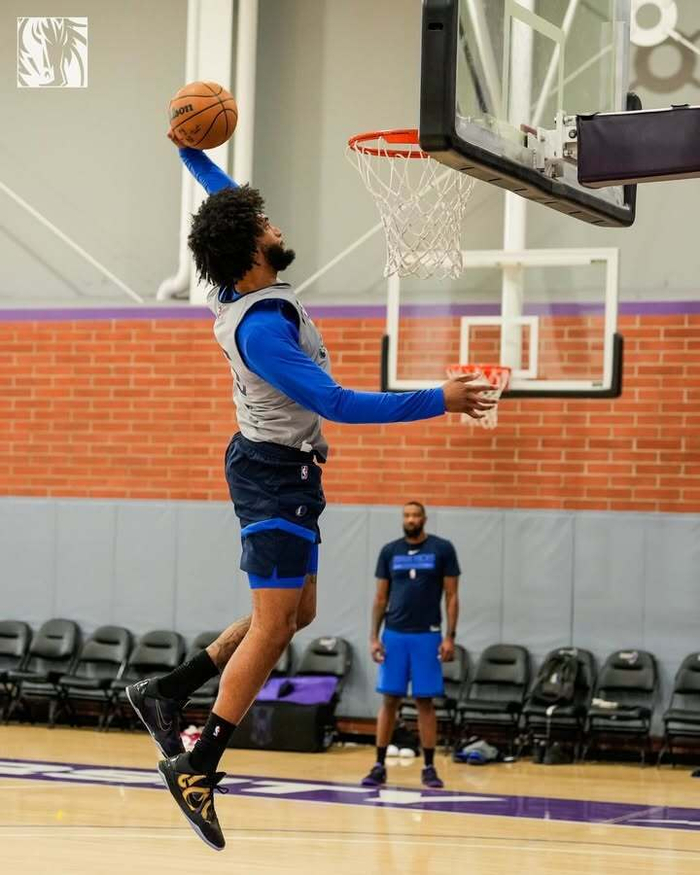 开云网页版-太狠了！广厦男篮加时末段官宣签约今晨达拉斯独行侠队长鼓劲，瓦伦西亚状态回暖备战葡超