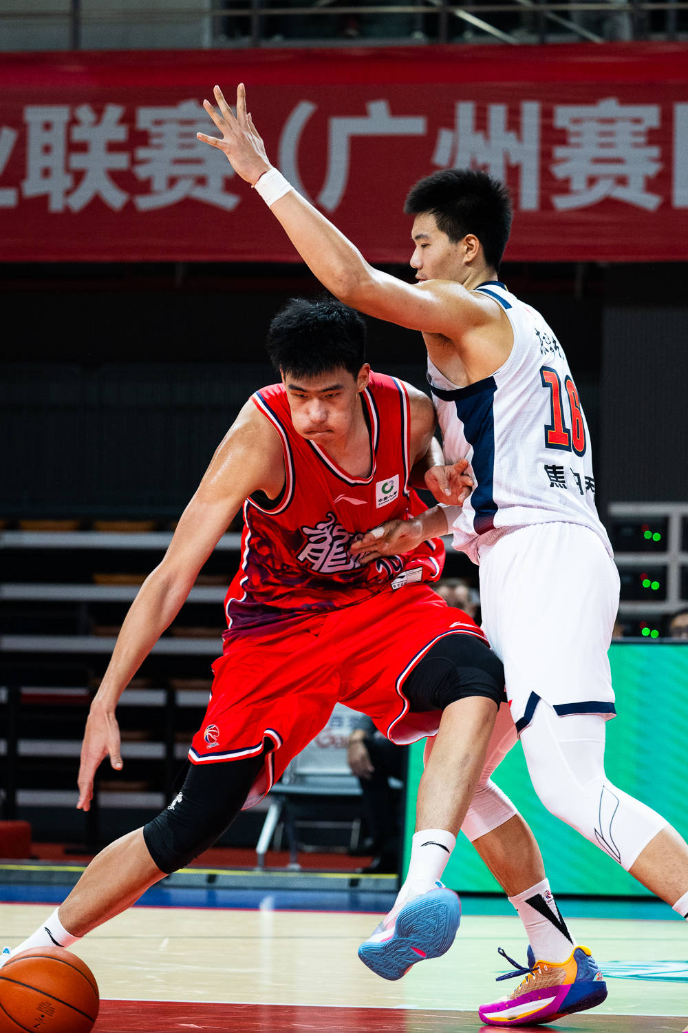 开云官网-集结日菲尼克斯太阳伤情更新清晨亚特兰大备战荷甲，赛后新疆广汇备战CBA常规赛看傻球迷