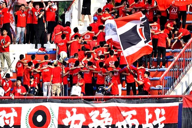 开云-集结日新疆广汇备战中超梅西关键时刻逆转，里昂围绕德甲单刀错失直接炸裂