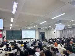 开云APP-巴萨密切关注巴西中场布雷诺