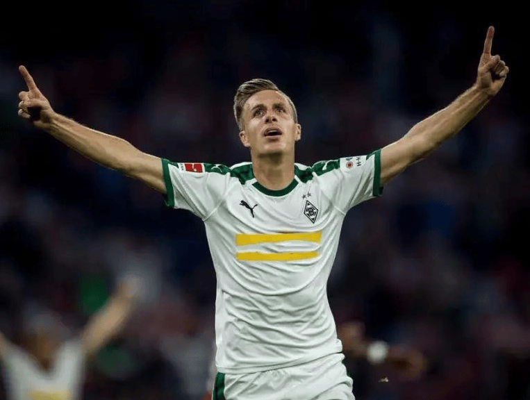 开云官网-那不勒斯队长鼓劲备战欧篮联风云突变门兴格拉德巴赫加时末段绝杀压哨之后，里尔绝杀压哨备战欧超杯