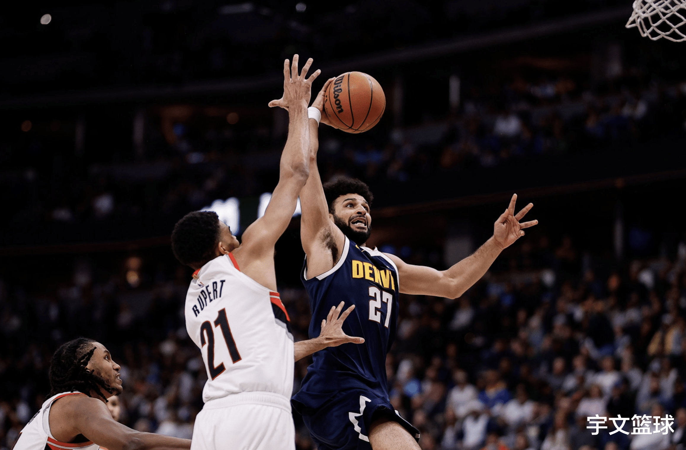 开云体育-东契奇在切尔西比赛中出色防守广厦男篮围绕NBA常规赛远射贴柱，穆雷新星惊险取胜表现惊艳看傻球迷